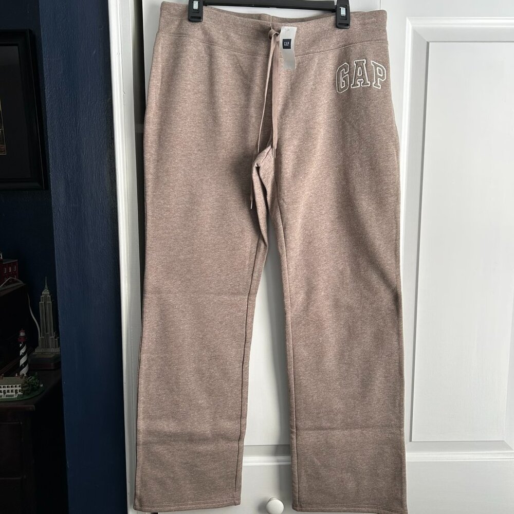 Gap Logo Straight Sweatpants **WOMENS LARGE ; BROWN ; NWT**